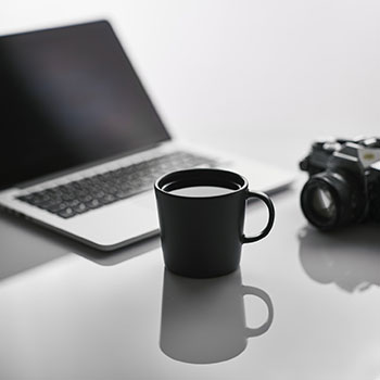 尤文图斯客场击败佛罗伦萨，继续领跑积分榜