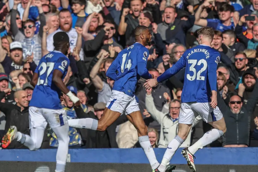 关于布里斯托尔城全力以赴,英超比赛正在等待他们的信息 关于布里斯托尔城全力以赴,英超比赛正在等待他们的信息