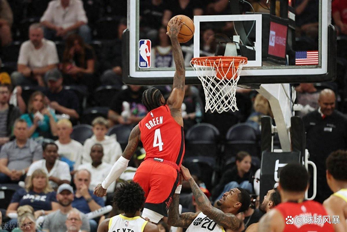 包含老鹰队球员投篮命中率高居联盟之首，值得称赞的词条