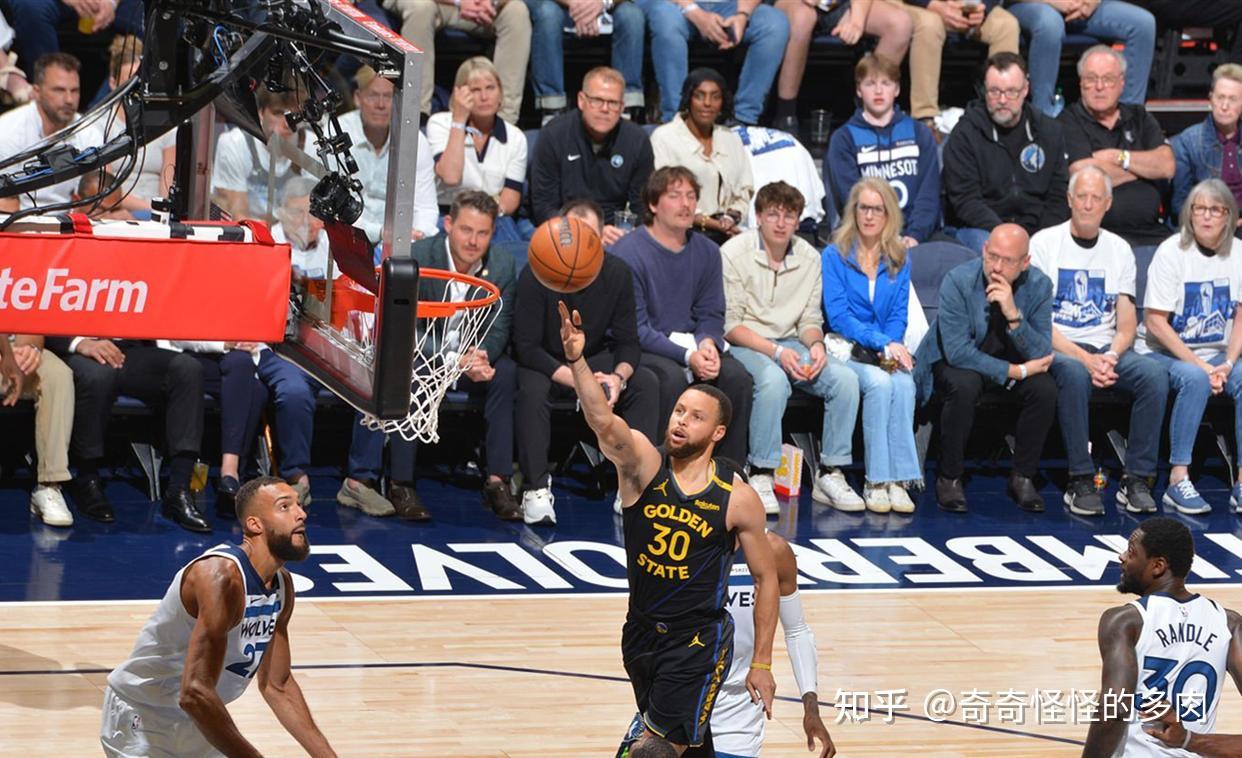 包含勇士队后卫受伤可能缺席接下来几场比赛的词条 包含勇士队后卫受伤可能缺席接下来几场比赛的词条