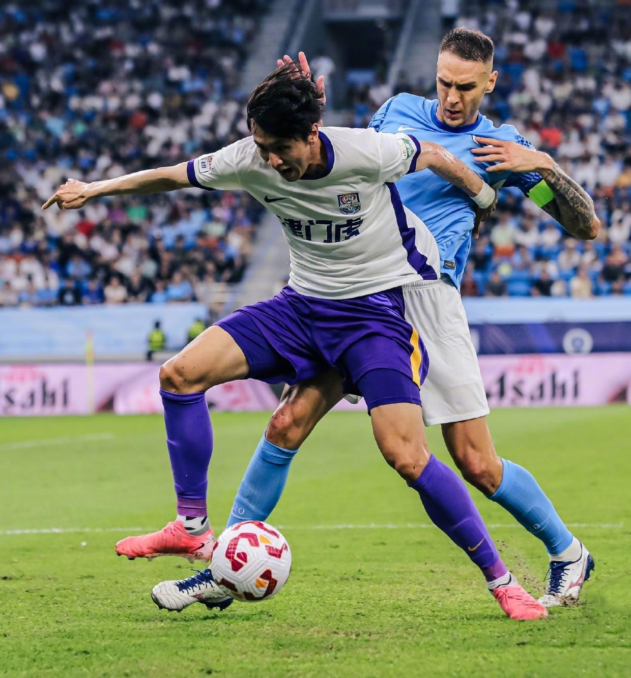 国安克里米亚:胜利稳坐中超积分榜第二名 国安克里米亚:胜利稳坐中超积分榜第二名