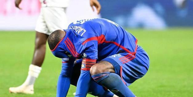 包含佛罗伦萨一战难求王者路漫漫的词条